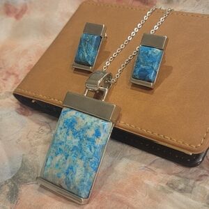 Elegant Blue and Silver Jewelry Set